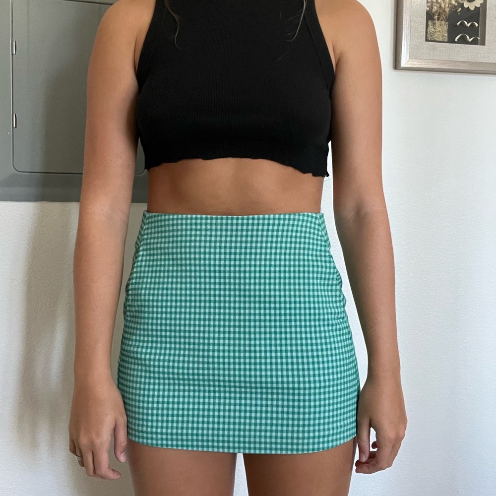 checkered skirt